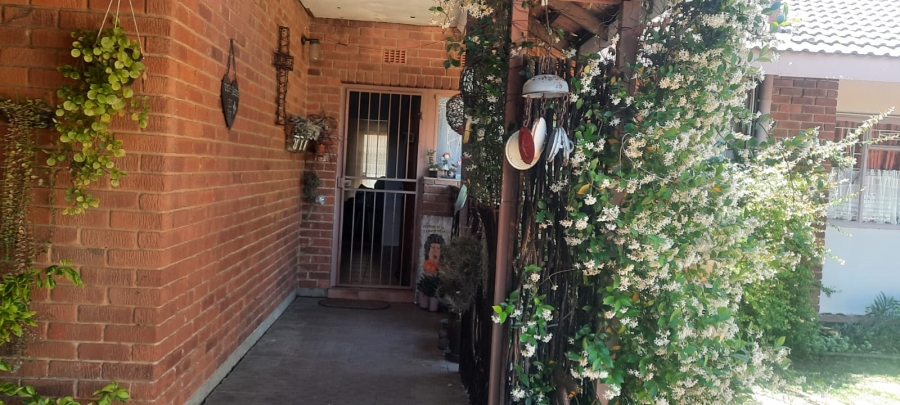 3 Bedroom Property for Sale in Odendaalsrus Free State